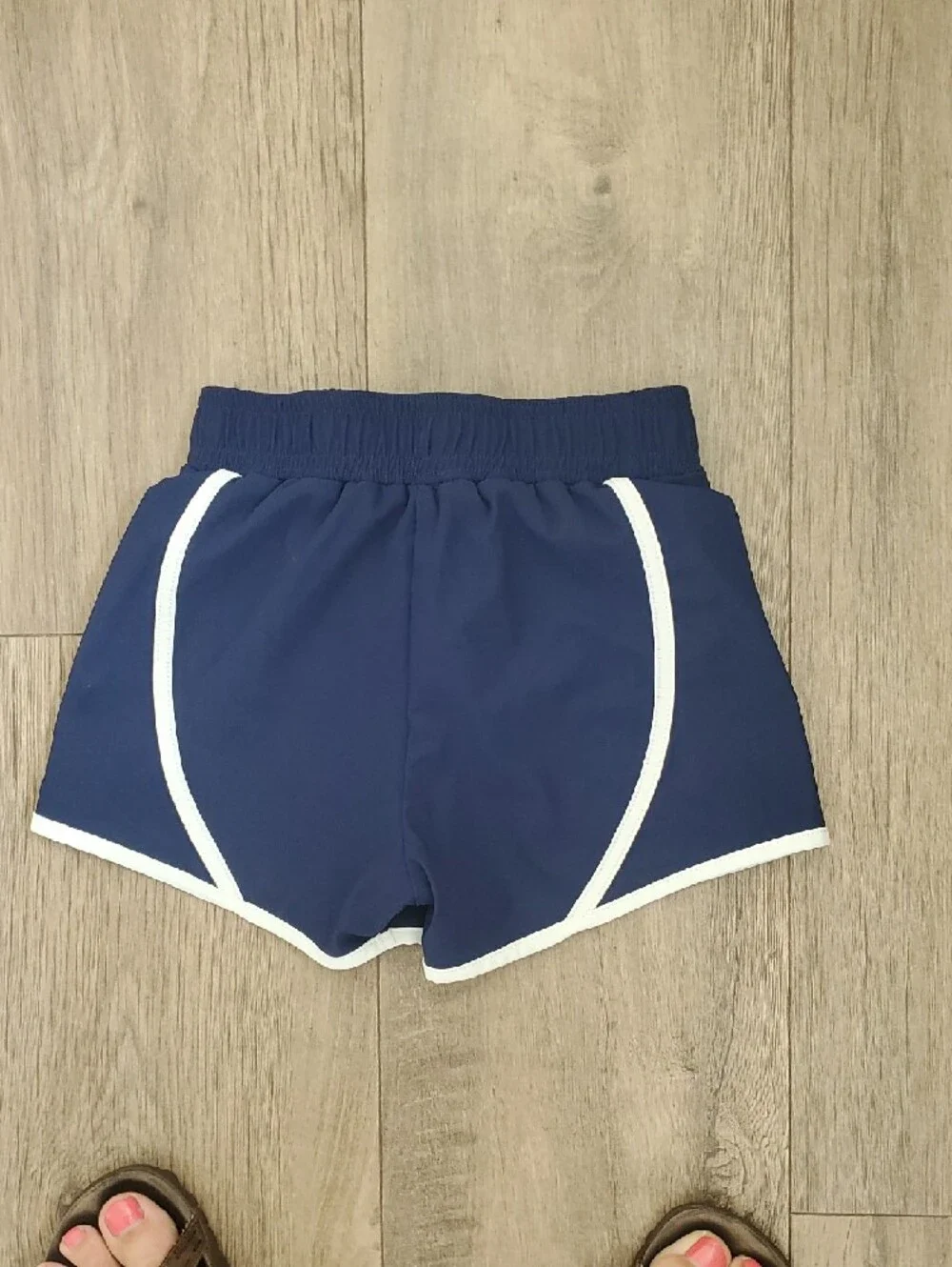 Courtside girls navy super short Size 3/4